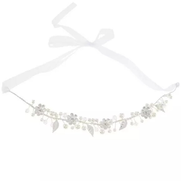 Studio His & Hers Accessories - NWT | Studio His & Hers | Pearl & Flower Headpiece